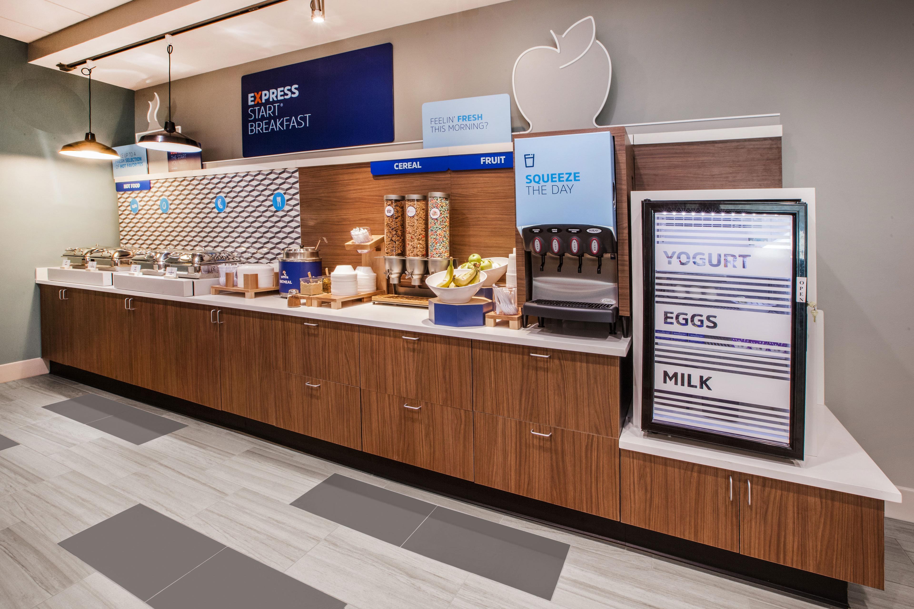 Holiday Inn Express & Suites San Antonio Medical - Six Flags By Ihg מראה חיצוני תמונה